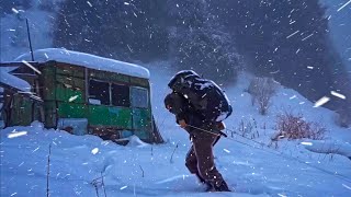 Iron shelter high in the mountains from an abandoned van modern winter solo bushcraft [upl. by Naujek]