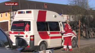 Schwerer Verkehrsunfall mit eingeklemmter Person in Buchkirchen [upl. by Walcott]