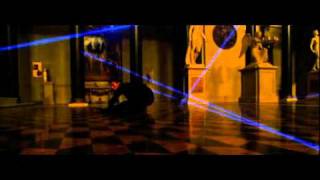 laser dance by vincent cassel in oceans 12 [upl. by Rebmik580]