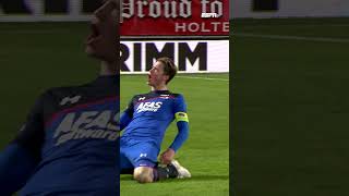 Throwback Een heerlijke goal van Wout Weghorst 🤤 [upl. by Ellerahs]