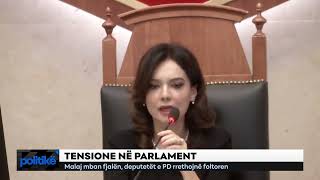 TENSIONE NË PARLAMENT Malaj mban fjalën deputetët e PD rrethojnë foltoren [upl. by Nitneuq]