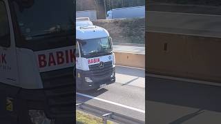 LKW vollgeladen mit FREIBIER Ottakringer aus Österreich driving bierpeoplesociety truck [upl. by Marigolda]