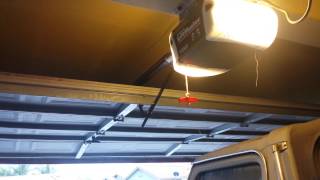 LiftmasterChamberlain Garage door opener problem [upl. by Dewie]