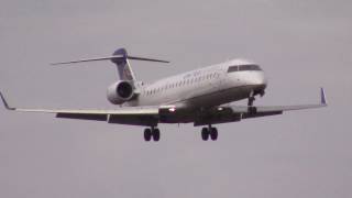 United Express Canadair Regional Jet CRJ700 landing at Toronto Pearson Intl  942017 [upl. by Godfrey]