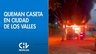 Sujeto INCENDIÓ CASETA DE SEGURIDAD construida por vecinos en Pudahuel [upl. by Trainer159]