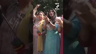 Swati Maliwal मामले को लेकर Delhi में BJP Mahila Morcha कार्यकर्ताओं ने किया प्रदर्शन [upl. by Zoila554]