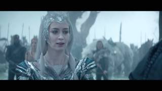 The Huntsman Winters War 2016  I Never Miss Scene 510  Movieclips [upl. by Aisatna]