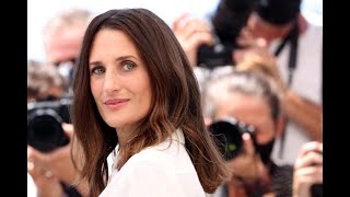 Camille Cottin dévoile son appartement parisien au petit côté italien dans le quartier de son enfa [upl. by Vasily]