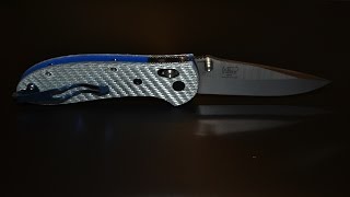 Нож Benchmade Griptilian 551 в нарядном смокинге [upl. by Alinna]