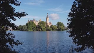 Schwerin Portrait der Landeshauptstadt Mecklenburg Vorpommerns [upl. by Bellew782]