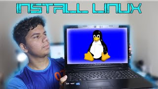 Install Linux on Old Laptop [upl. by Anitnauq]