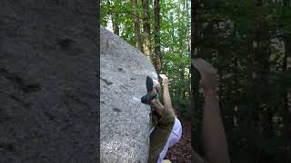 Des plats proches de Concarneau  bouldering climbing nature rockclimbing rock legend sport [upl. by Forward]