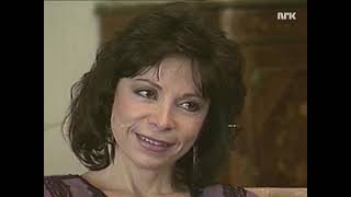 Isabel Allende Escritora Chilena 1992 [upl. by Alym910]