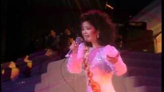 Live concert 1983 Teresa Teng 邓丽君夜来香เย้ไล้เชียง [upl. by Jackquelin]