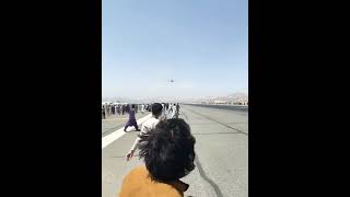 RAW 18 People falling down from the Plane in Afghanistan [upl. by Blakely822]