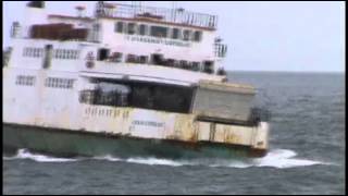 Ferry Boat No temporal Bahia Quase vira [upl. by Lynne752]