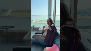 EXCLUSIVE AIRPORT LOUNGE LAYOVER KLM CROWN LOUNGE IN AMSTERDAM businessclass klm [upl. by Alves]