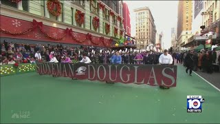 Parkland students return home after make history at Thanksgiving Day parade in NYC [upl. by Anayaran597]