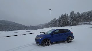 2022 Honda Hrv Ex snow driving review [upl. by Bore]