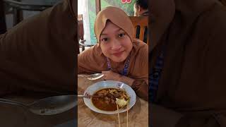 Sate Kambing Enak Kesukaan Aqilla Di Yogya  Pak Is Kledokan 😄 Shorts Aqillas Diary [upl. by Ainecey]