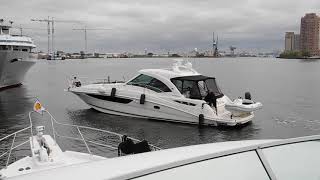 Sea Ray Docking in Norfolk [upl. by Ellene999]