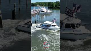 Captain Docks Boat in Record Time boatdocking extremeboatdocking [upl. by Edrahc204]