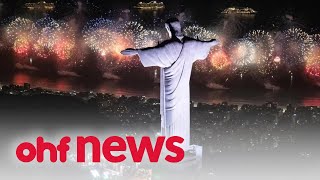 Ano Novo Queima de fogos em Copacabana Rio de Janeiro [upl. by Erehs]