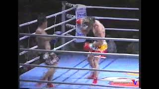 COMBAT CORNER EPISODE 1 Kickboxing title fight EUGENE BAREMAN v WILLIE LAM [upl. by Lesoj]