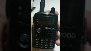 HT Kenwood THF7 Dual Band VHFUHF com scanner [upl. by Raynah]