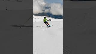 Giant slalom training in SaasFee Spanish skier Juan García Summer 2021 [upl. by Margreta857]