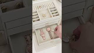 Jewelry box with Lockjewelrybox jewellery jewelry jewelrylover jewelrystyle gems pearljewelry [upl. by Eissim]