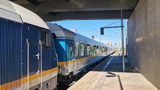 Einfahrt des Regionalexpress 354 am 14052024 in Regensburg Hbf [upl. by Liss]