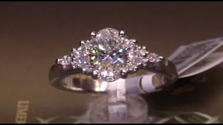 98381  T123C101  Oval Centre with Round Brilliant amp Marquise Side Diamonds  Platinum [upl. by Adle]