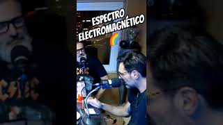 ESPECTRO ELECTROMAGNÉTICO podcast ciencia youtubeshorts youtube espectro [upl. by Eastlake]