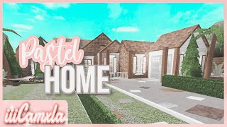 ROBLOX Pastel Family Home  One Story House  Bloxburg Speed Build  iiiCamxla [upl. by Auqeenwahs]