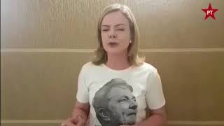 Gleisi vamos lutar por Lula até o fim [upl. by Tivad835]