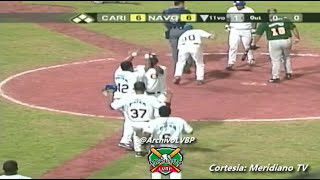 Magallanes deja en el terreno a Caribes  Caribes de Oriente vs Navegantes del Magallanes 20012002 [upl. by Dupuy]