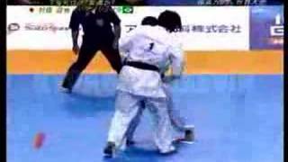 The 9th World Open Karate Tournament 2007Teixeira VS Murata [upl. by Derf]