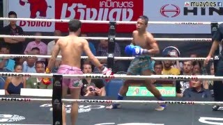 Muay Thai Pentor vs Kaosanit เป็นต่อ vs ขาวสนิท Lumpini Stadium Bangkok 22416 [upl. by Aimahc]