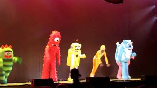 YO GABBA GABBA LIVE  GET THE SILLIES OUT [upl. by Anoyet]