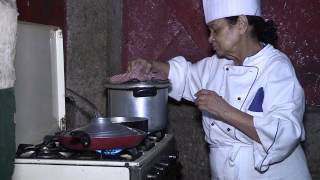 Madagascar Antananarive Gastronomie [upl. by Adnalu]