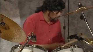 James Gadson Funk RampB Drumming [upl. by Navonod926]