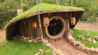 32Day Complete Habit House Roof Grass Building Bushcraft Wildlife [upl. by Idoc]