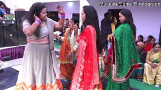 Kumauni❤️ Ladies Sangeet  Tero Lehenga Kumauni Hits Song [upl. by Dorothy323]