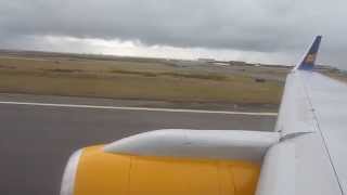 Icelandair Flight FI681 KEFSEA Takeoff [upl. by Hultin759]