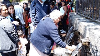 En este Lugar hay Agua Milagrosa Visitamos el Ahuehuete  un árbol que emana agua milagrosa [upl. by Tommi981]