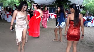 ASI BAILAN ZAPATEADO LAS CHICAS BELLAS DE LA ESTANCIA GRO AMENIZA EL COCHO Y SU BANDA GUERRERO [upl. by Jacie]