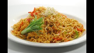 Singapore Noodle Rice  Cooksmart  Sanjeev Kapoor Khazana [upl. by Lauree]