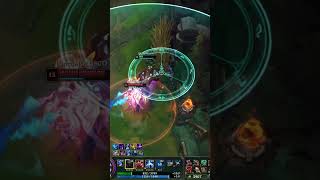 Voli esta balanceado shorts leagueoflegends play skills gamer ranked lol pc fighting [upl. by Malsi991]