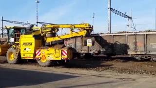 20161025  Zuckerrüben 2016  Bahnhof Lenzburg [upl. by Doreen995]